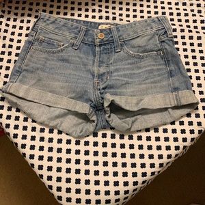 Hollister high waisted shorts